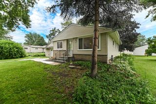 3430 Roberts STREET, Franksville, WI 53126
