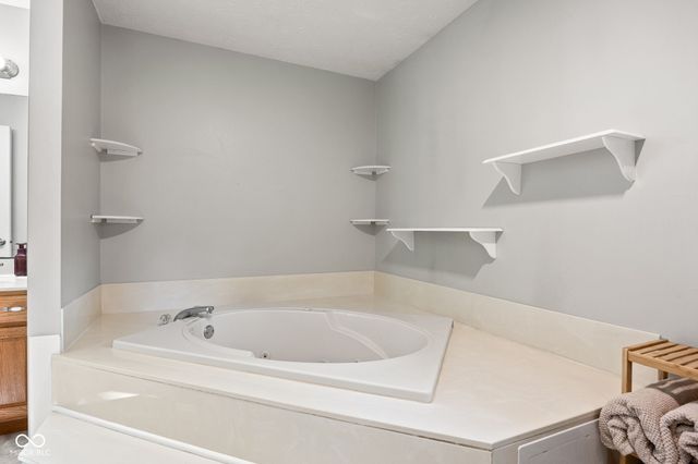 2508 Gadwall Circle, Indianapolis, IN 46234