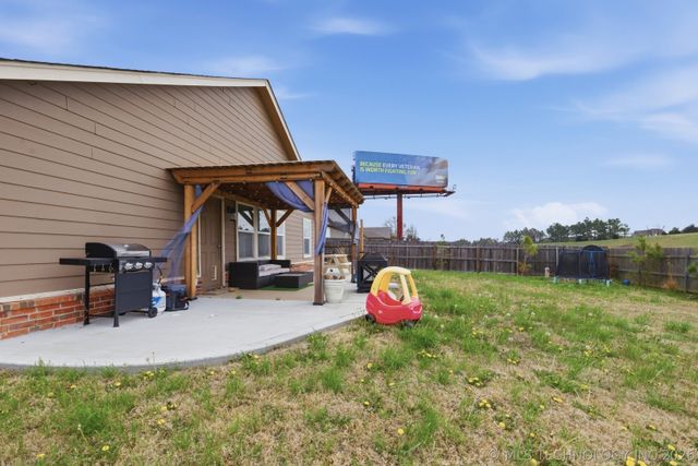 4104 W 105th Street S, Jenks, OK 74037