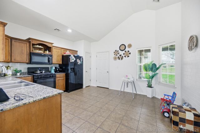 4104 W 105th Street S, Jenks, OK 74037