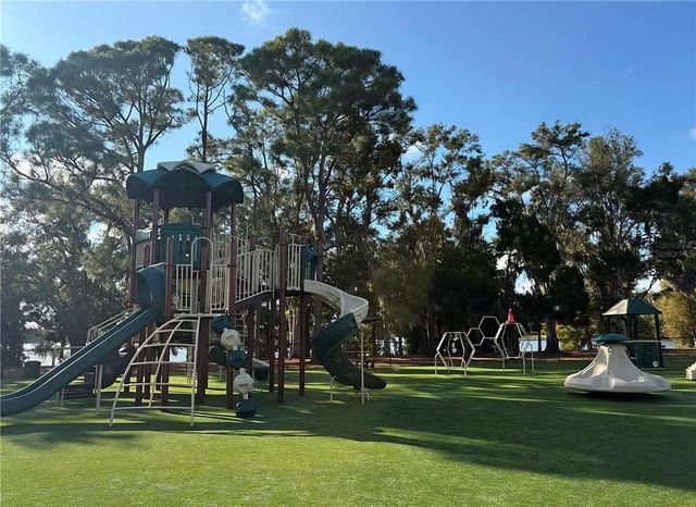 7051 CHATUM LIGHT RUN, Bradenton, FL 34212