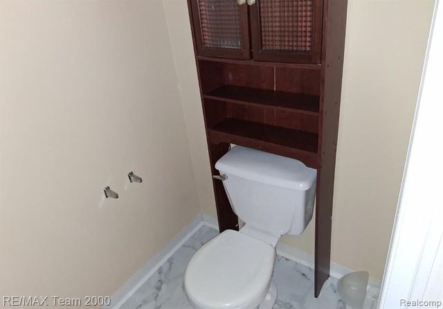 16235 Terrace Village Drive, Taylor, MI 48180