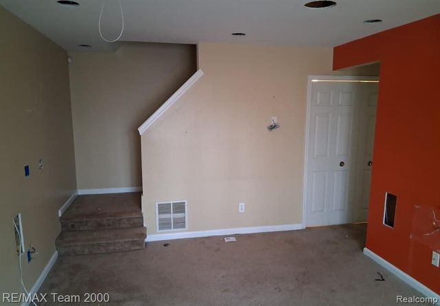 16235 Terrace Village Drive, Taylor, MI 48180