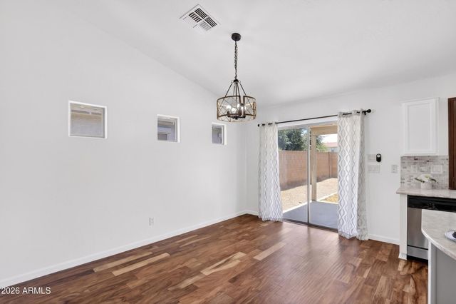 1401 E JEANNE Lane, San Tan Valley, AZ 85140