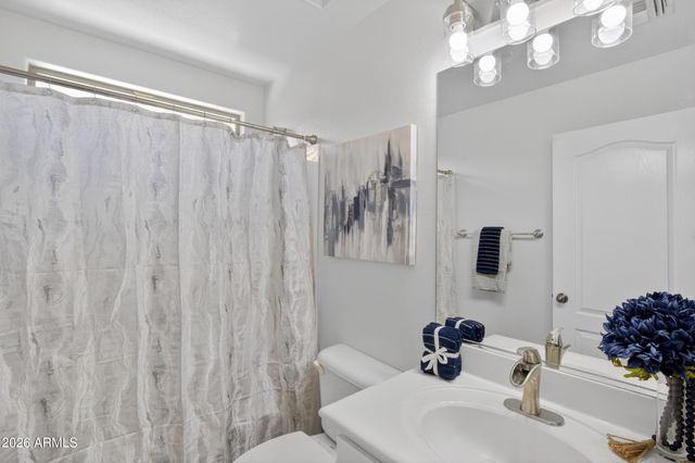 1401 E JEANNE Lane, San Tan Valley, AZ 85140
