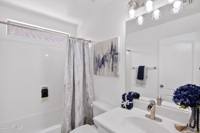 1401 E JEANNE Lane, San Tan Valley, AZ 85140