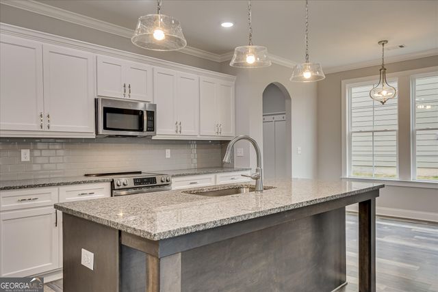 916 Walker Point Drive, Grovetown, GA 30813