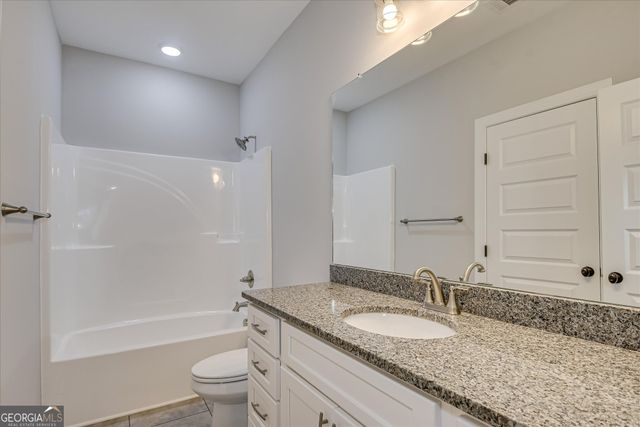 916 Walker Point Drive, Grovetown, GA 30813
