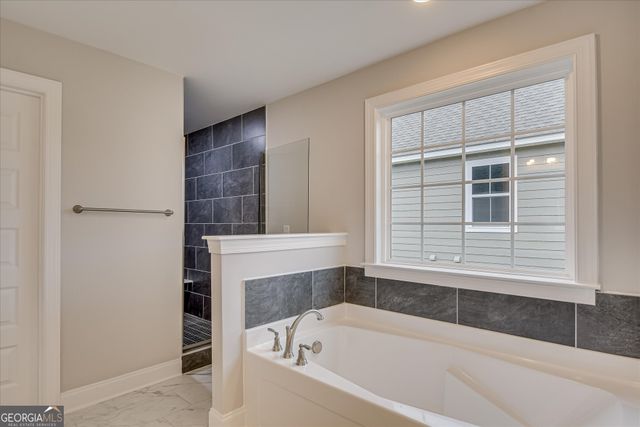 916 Walker Point Drive, Grovetown, GA 30813