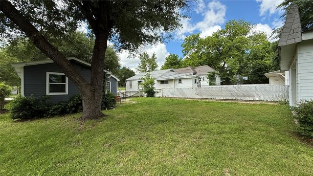 519 E Gandy Street, Denison, TX 75021