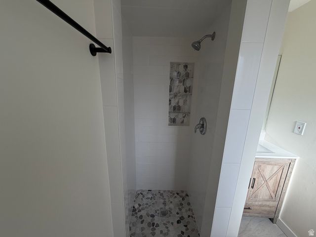 711 W 4300 S, Riverdale, UT 84405