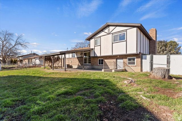 711 W 4300 S, Riverdale, UT 84405