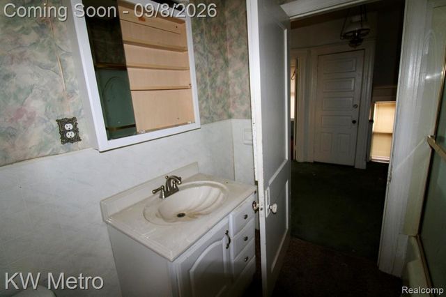 245 Woodland Street, Detroit, MI 48202