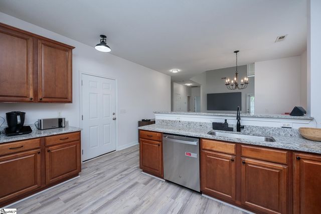 212 Marshland Lane, Greer, SC 29650