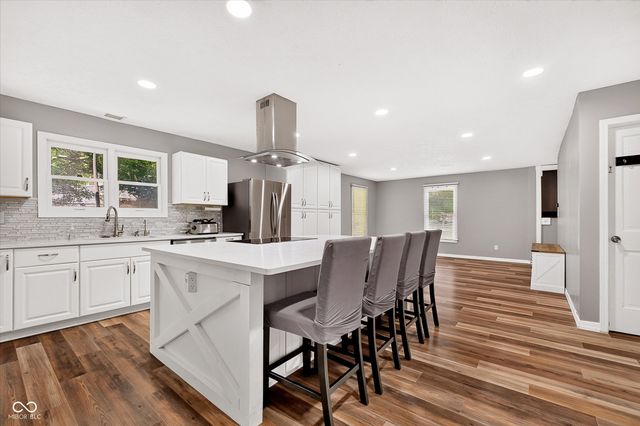 2917 E County Road 400 S, Plainfield, IN 46168