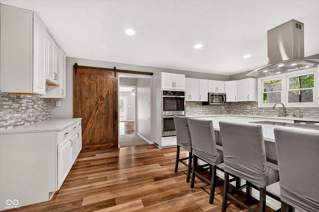 2917 E County Road 400 S, Plainfield, IN 46168