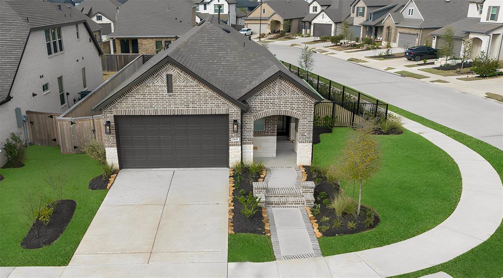 18402 Mesquite Flats Trail, Cypress, TX 77433