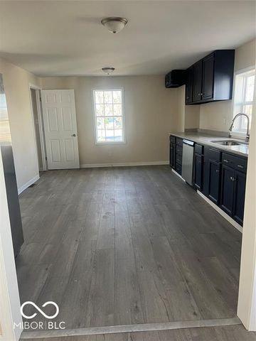 2205 Hendricks Street, Anderson, IN 46016