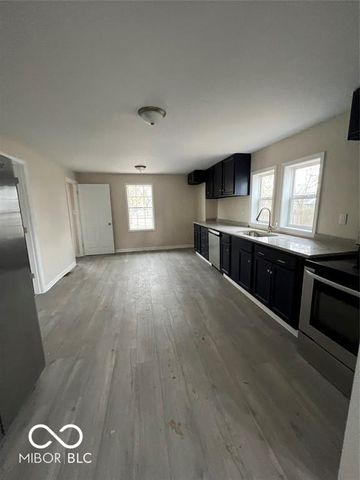 2205 Hendricks Street, Anderson, IN 46016