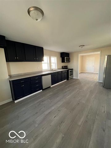 2205 Hendricks Street, Anderson, IN 46016