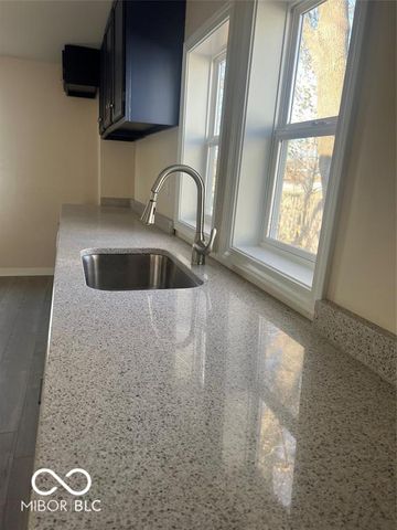 2205 Hendricks Street, Anderson, IN 46016