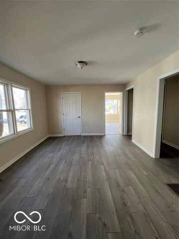 2205 Hendricks Street, Anderson, IN 46016