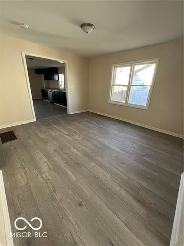 2205 Hendricks Street, Anderson, IN 46016