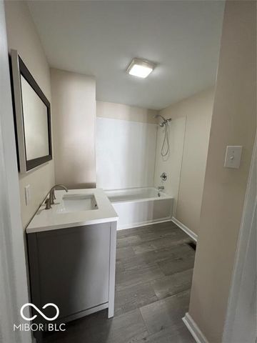 2205 Hendricks Street, Anderson, IN 46016