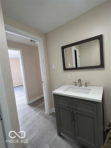 2205 Hendricks Street, Anderson, IN 46016