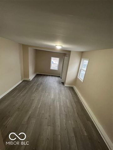 2205 Hendricks Street, Anderson, IN 46016