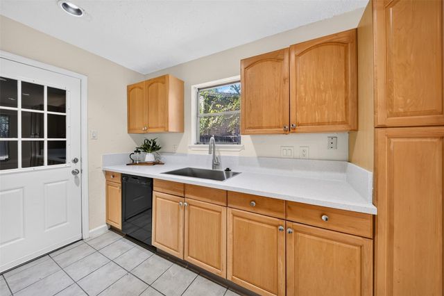 9902 Jademont Lane, Houston, TX 77070
