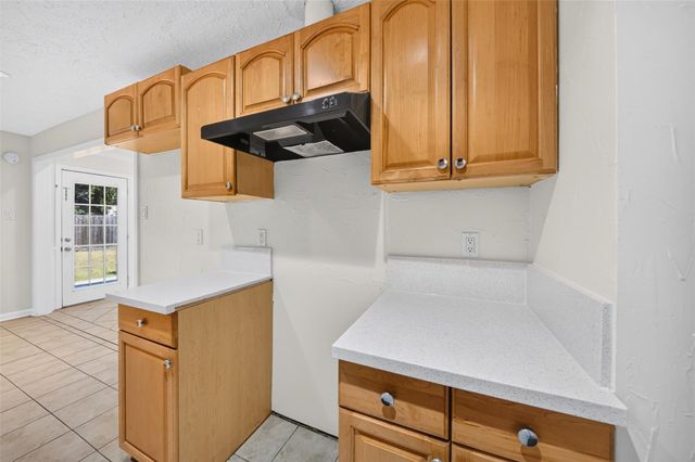 9902 Jademont Lane, Houston, TX 77070