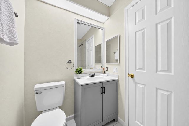 9902 Jademont Lane, Houston, TX 77070