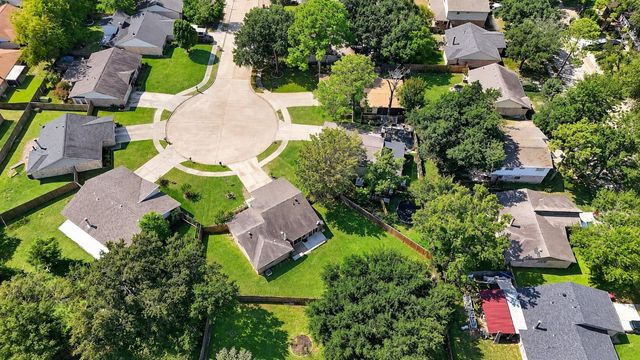 9902 Jademont Lane, Houston, TX 77070