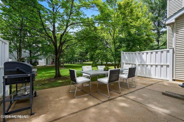 105 Lloyd Court, East Brunswick, NJ 08816