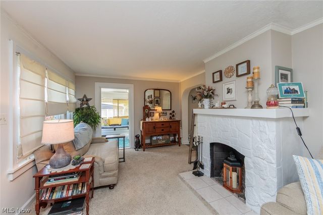 5364 Summit Road, Lyndhurst, OH 44124