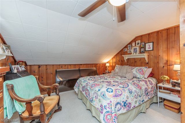 5364 Summit Road, Lyndhurst, OH 44124