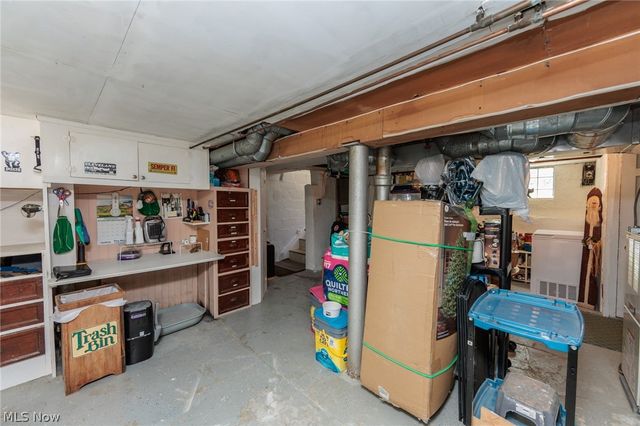 5364 Summit Road, Lyndhurst, OH 44124