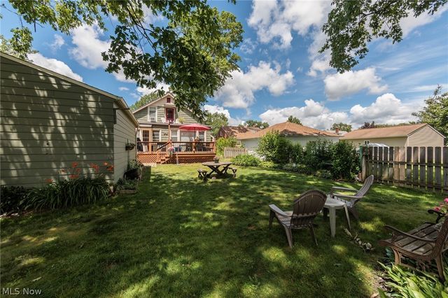 5364 Summit Road, Lyndhurst, OH 44124