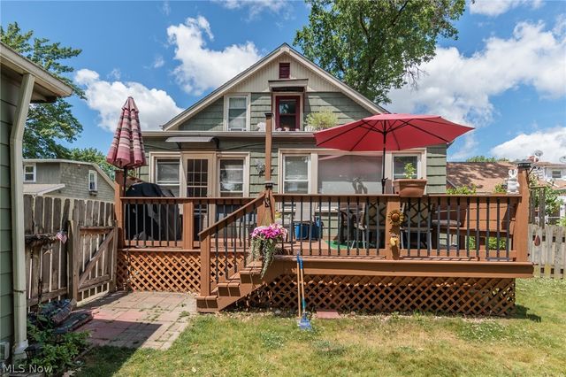 5364 Summit Road, Lyndhurst, OH 44124