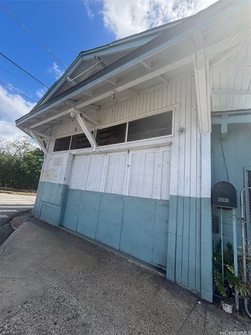 1247 Gulick Avenue, Honolulu, HI 96819