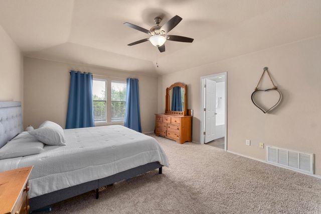 1107 Concan DR, Hutto, TX 78634