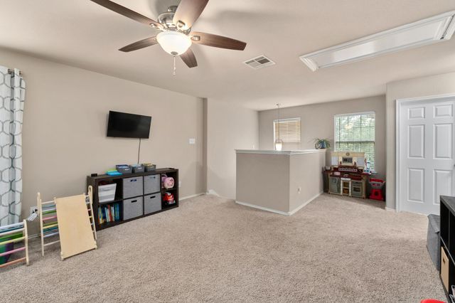 1107 Concan DR, Hutto, TX 78634
