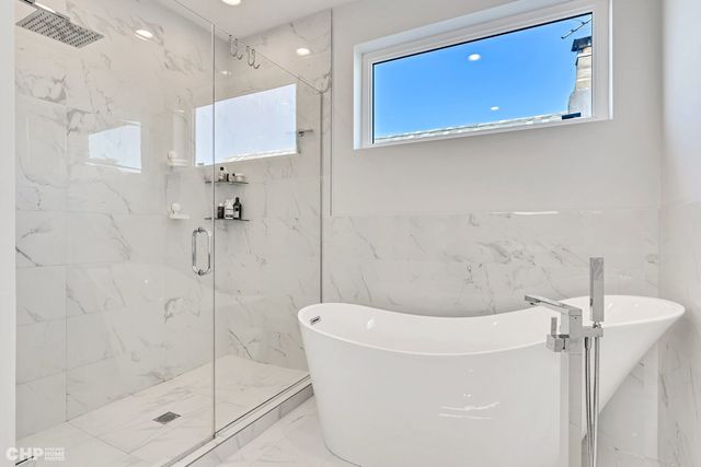 1920 S Shelby Court, Chicago, IL 60608