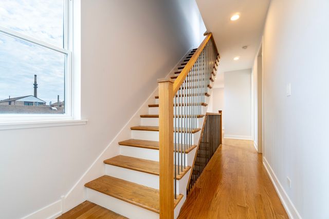 1920 S Shelby Court, Chicago, IL 60608