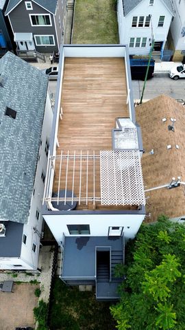 1920 S Shelby Court, Chicago, IL 60608