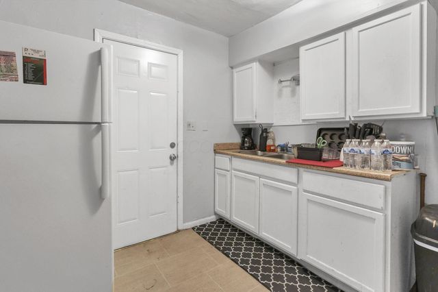 1671 E Whittier Street, Columbus, OH 43206