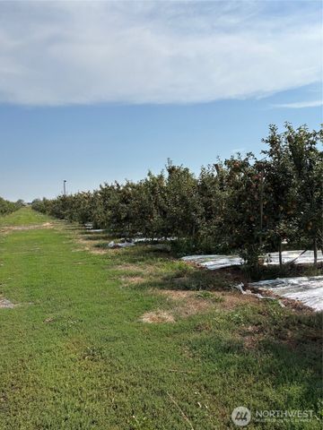 10086 NW Rd U.7, Quincy, WA 98848