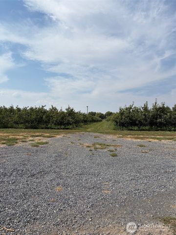 10086 NW Rd U.7, Quincy, WA 98848