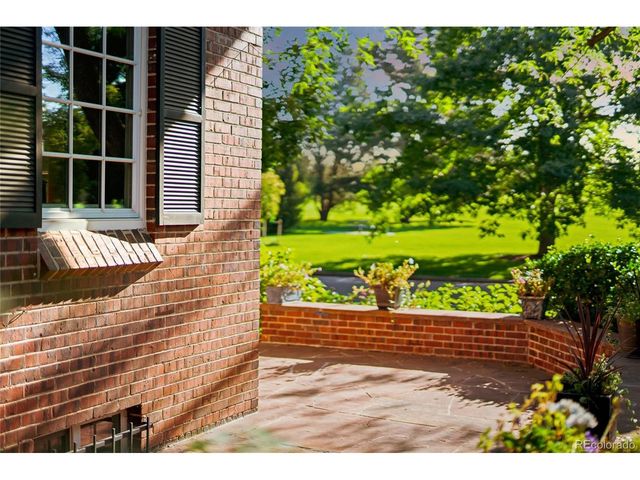 167 Bellaire St, Denver, CO 80220